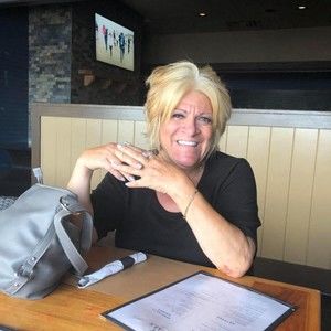 Meet your Posher, Donna